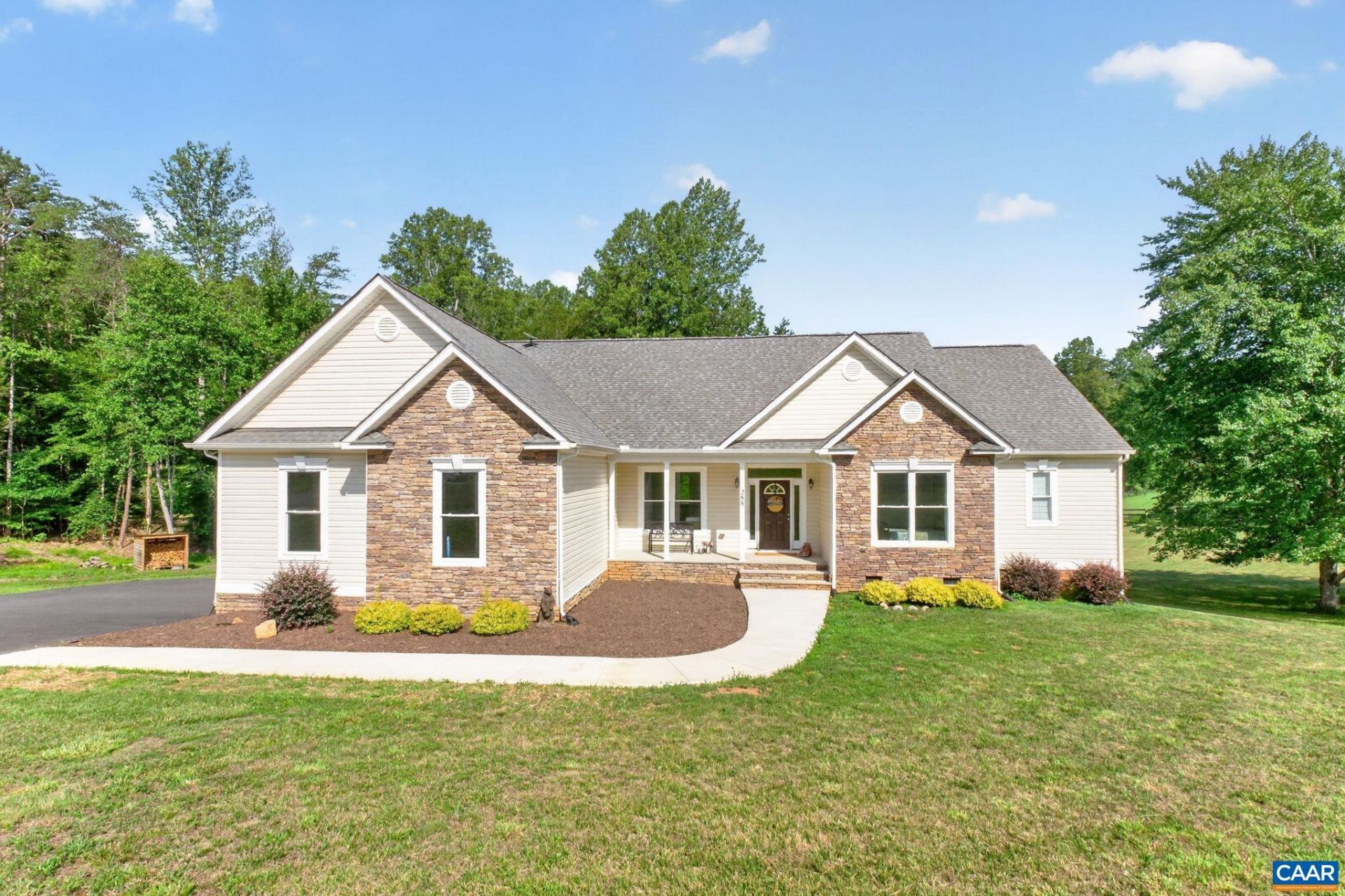 288 Dawsonville Rd, Barboursville, VA 22923 Main Photo