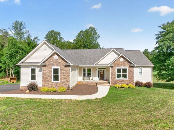 288 DAWSONVILLE RD, Barboursville, VA 22923