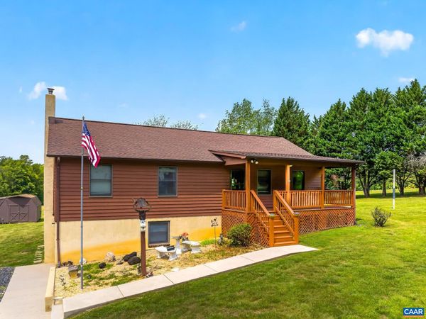 1379 RIDGE RD, Palmyra, VA 22963