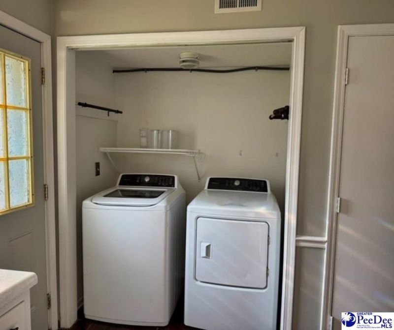 404 Clark Street, A2 Photo 11