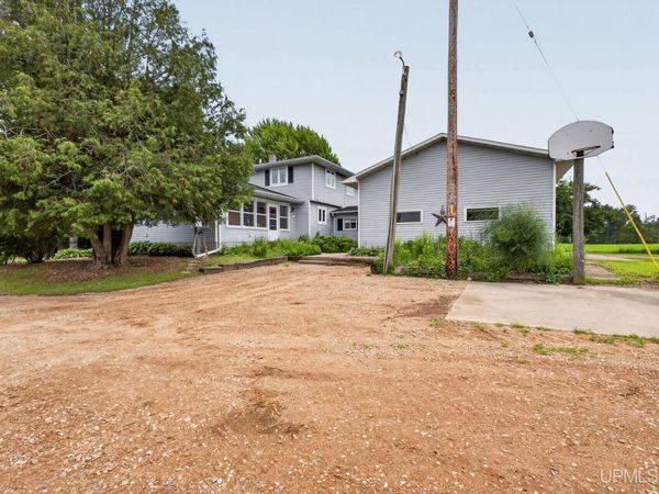 N4561 County Road 577, Menominee Twp, MI 49893