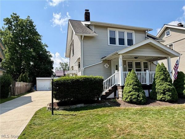 5120 Oakmont Drive , Lyndhurst, OH 44124