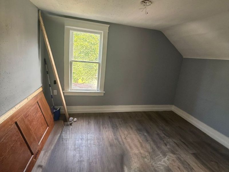 404 Bonnie Brae Avenue SE, Warren, OH 44484 Photo 5