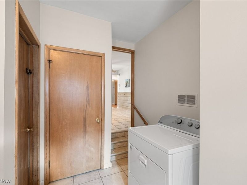 931 Orchard Park Drive, Rocky River, OH 44116 Photo 24