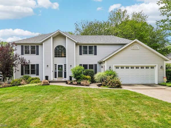 5620 Spring Grove Drive, Solon, OH 44139