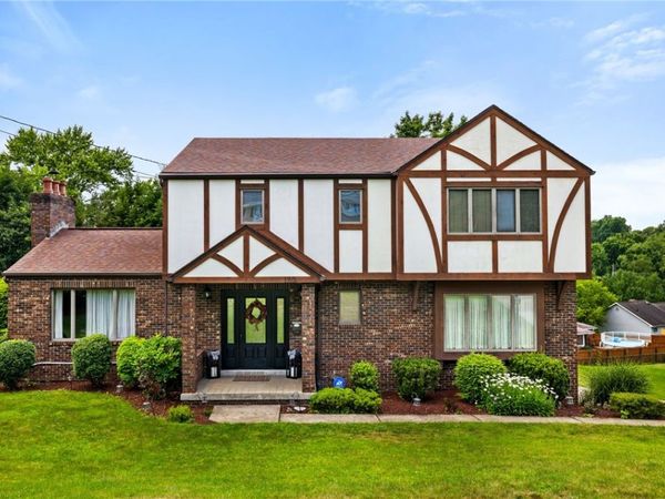 120 Larchfield Drive, Mckeesport, PA 15135