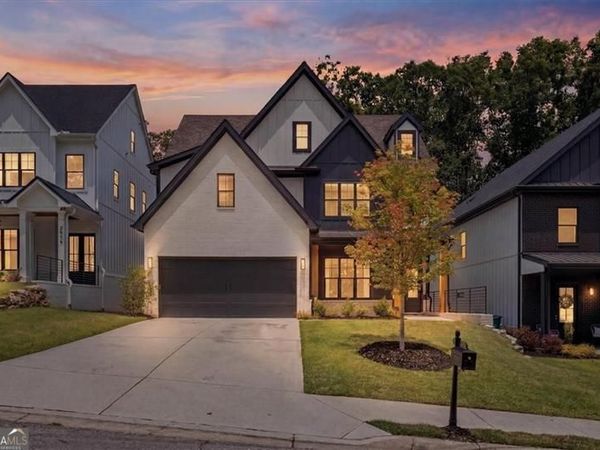 3564 S Sherwood Road SE, Smyrna, GA 30082