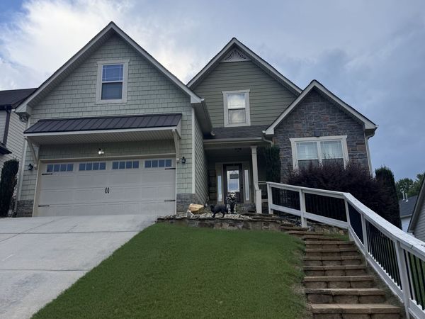 102 Brookstone Drive, Carrollton, GA 30116