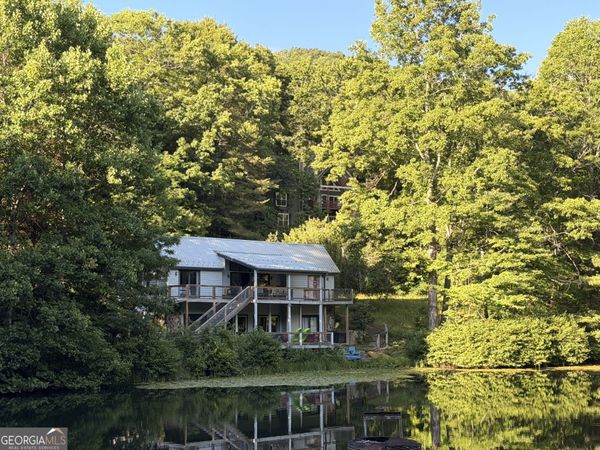 181 Dam Lake Drive, Dillard, GA 30537