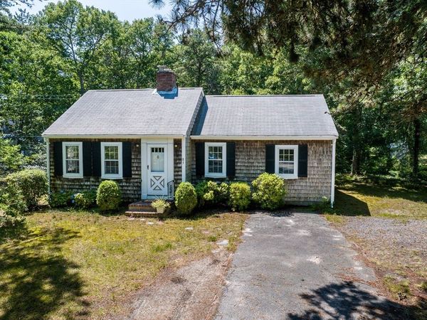 85 South St, Yarmouth, MA 02664