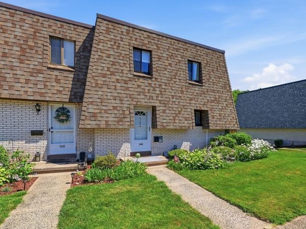 146 Beekman Drive, Unit 146, Agawam, MA 01001