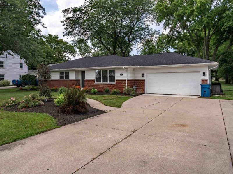 438 E Water Street, Oak Harbor, OH 43449 Photo 7