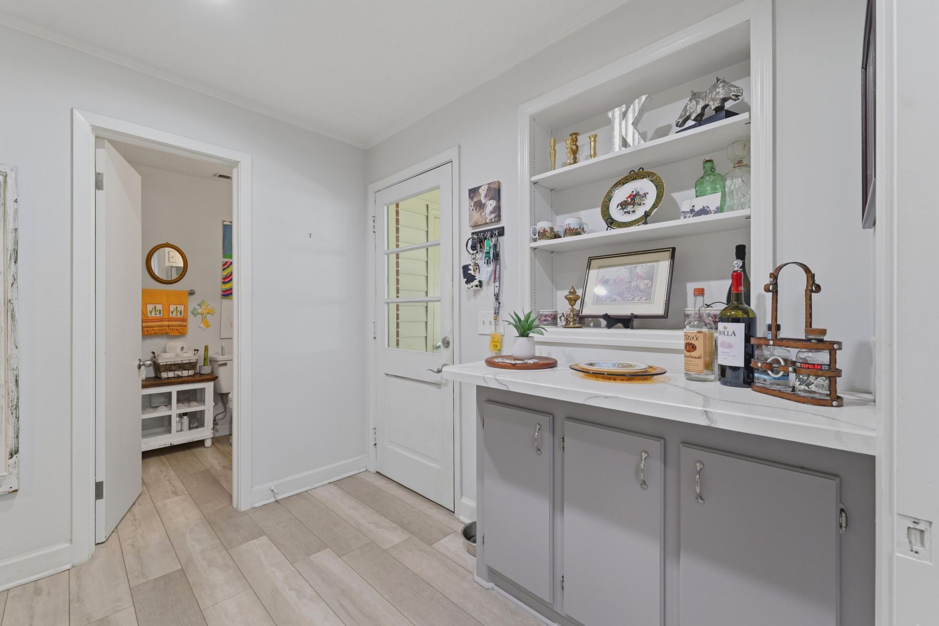 413 Hill Street Photo 10