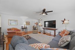 413 Hill Street photo 4