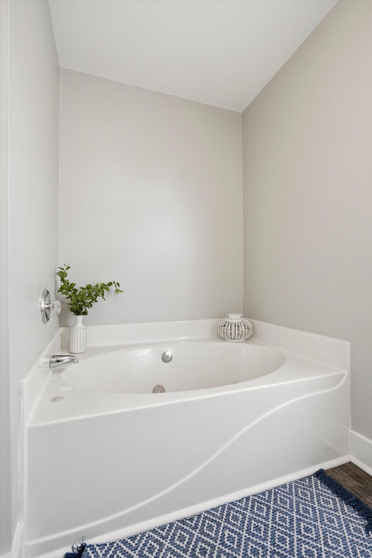 124 Apache Drive Photo 22