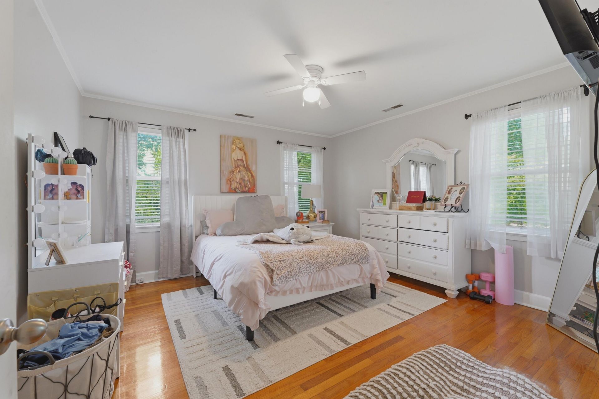 413 Hill Street Photo 20