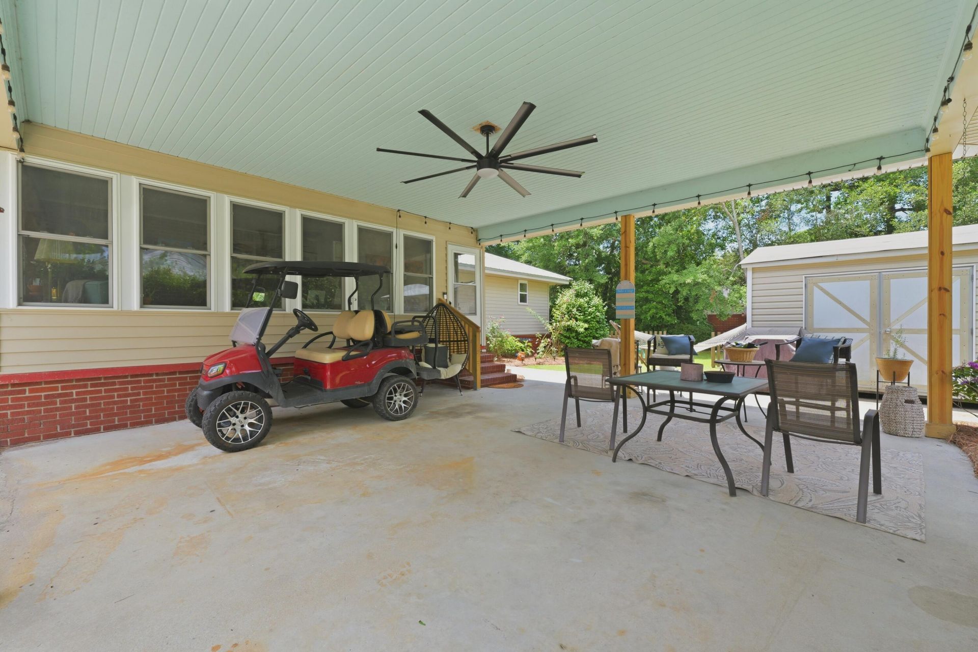 413 Hill Street Photo 23