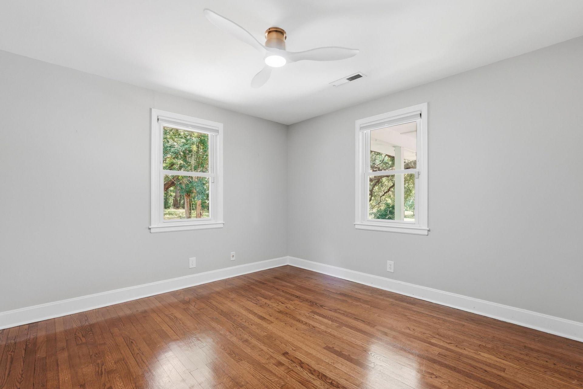 2760 Trucklands Road Photo 15