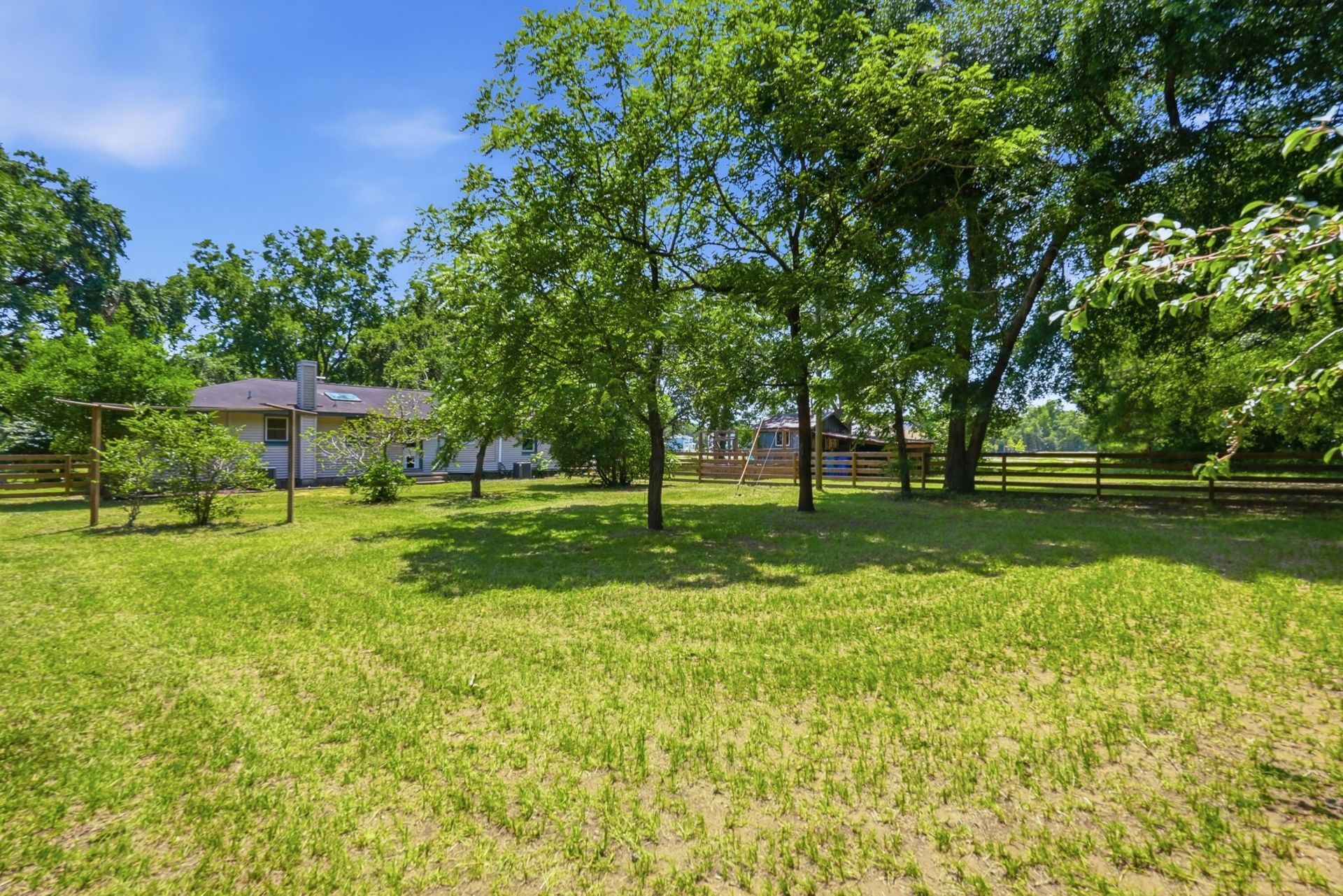 2760 Trucklands Road Photo 24