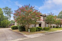 6 Brighton Circle photo 4