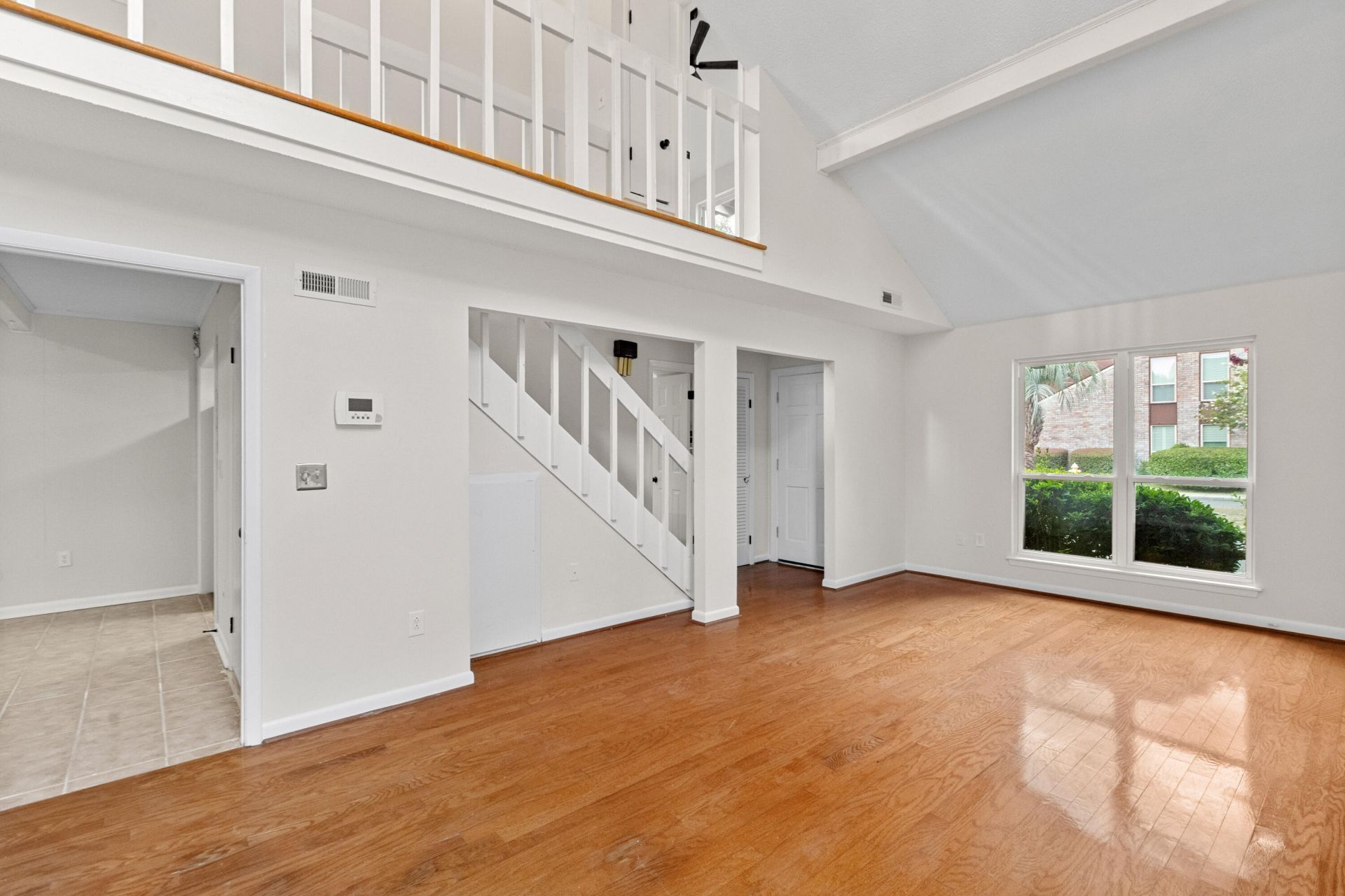 6 Brighton Circle Photo 6