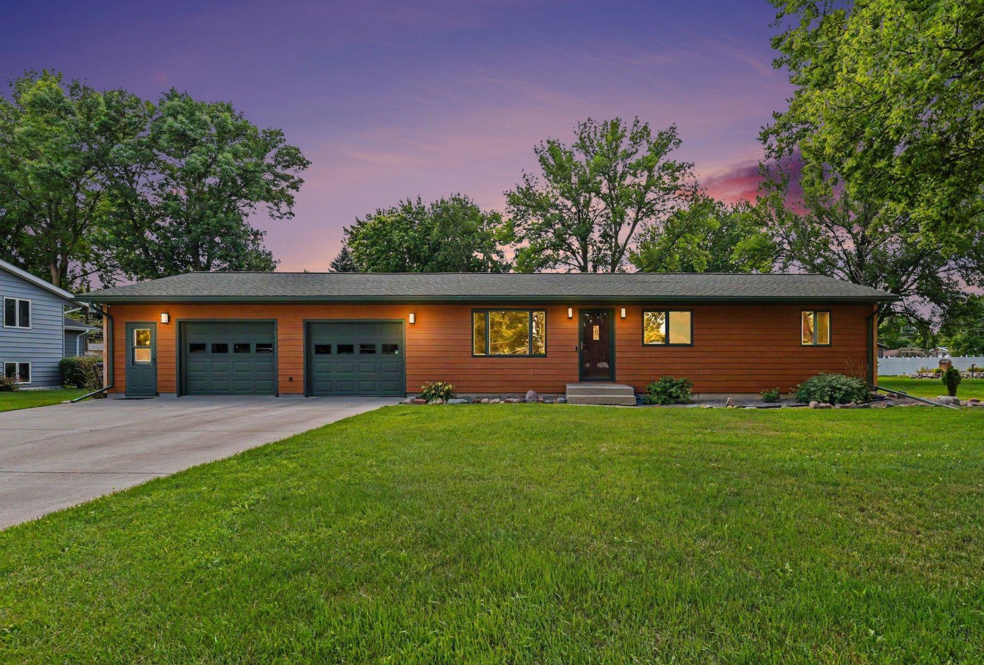 804 6th Avenue SE, Pipestone, MN 56164