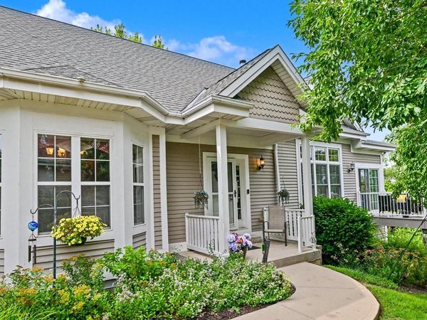 N59W17730 Meadow COURT, Menomonee Falls, WI 53051