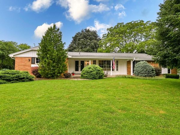 4185 Imperial DRIVE, Brookfield, WI 53045