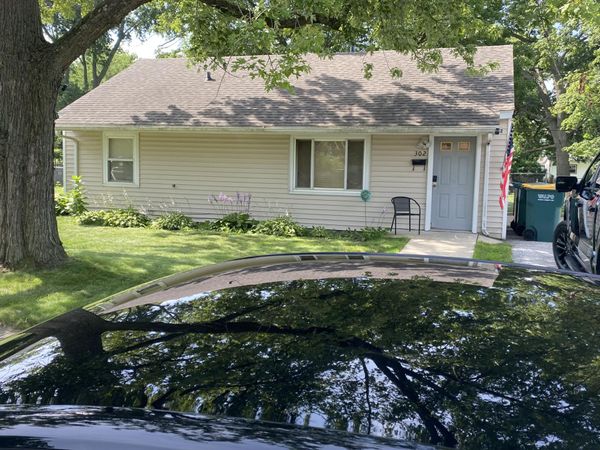 302 Northview Drive , Valparaiso, IN 46383