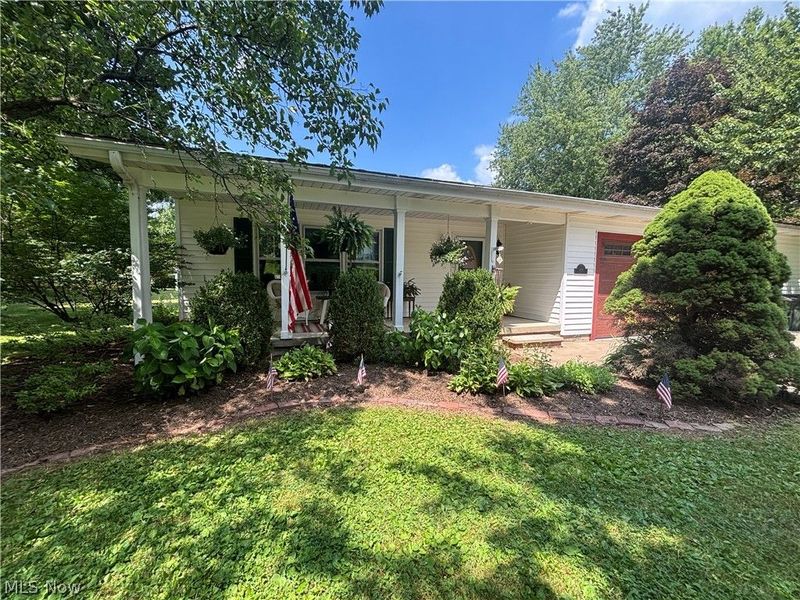 385 Cochran Road, Aurora, OH 44202 Photo 2