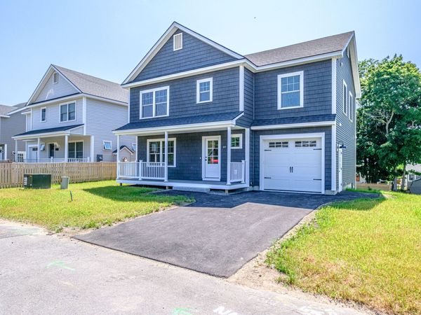 49 O'Neil Street , South Portland, ME 04106