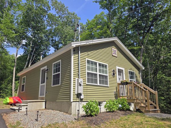 80 Ridgeway Circle, Waterboro, ME 04061