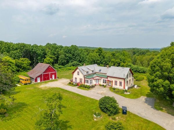 1146 Post Road , Bowdoinham, ME 04008