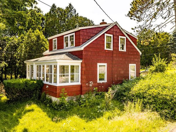 6 Pine Street , Rockport, ME 04856