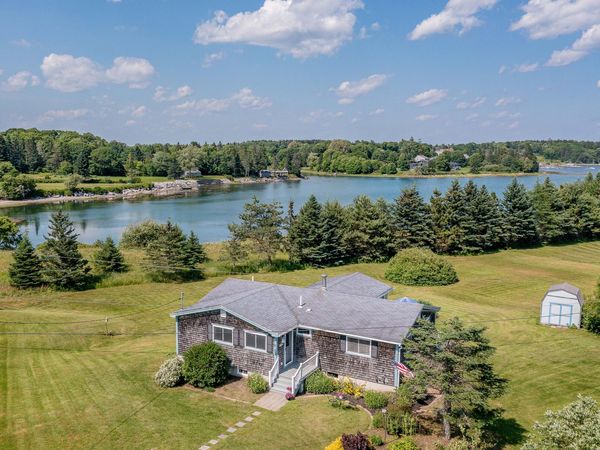 10 Dowling Road, Saint George, ME 04860