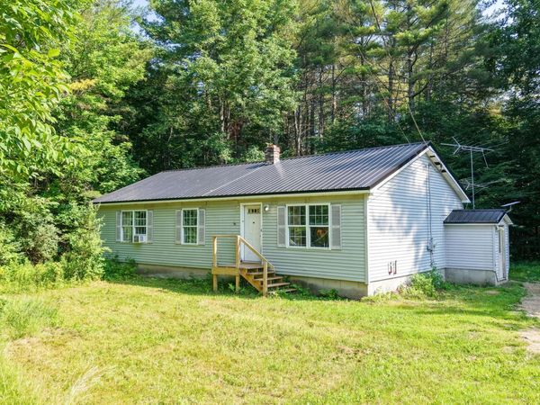 642 Stream Road , Winterport, ME 04496