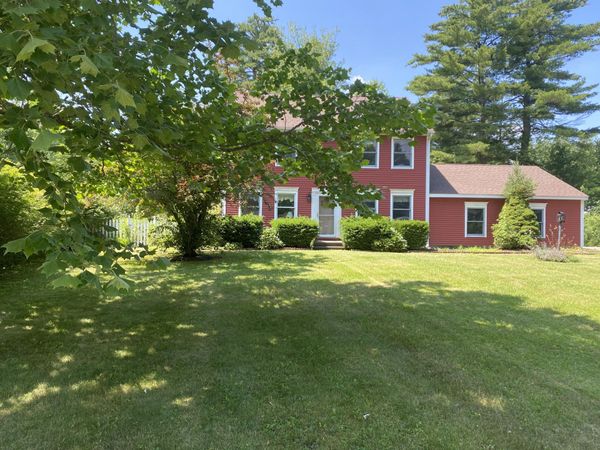 125 Yankee Avenue , Bangor, ME 04401