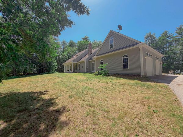 31 Russell Road, Newfield, ME 04095