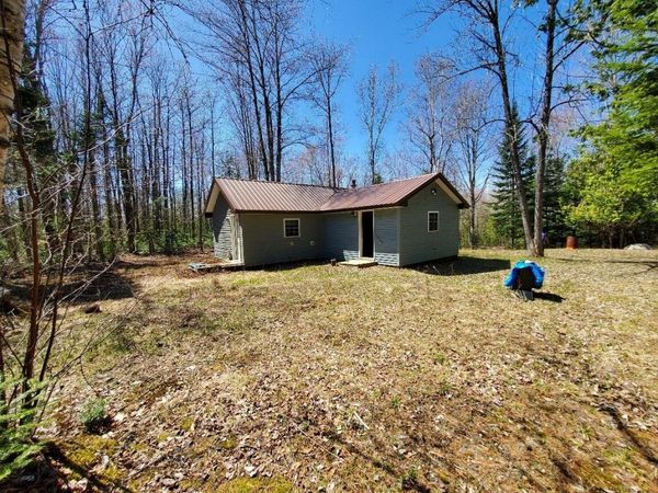 135 Andrews Road , Corinth, ME 04427