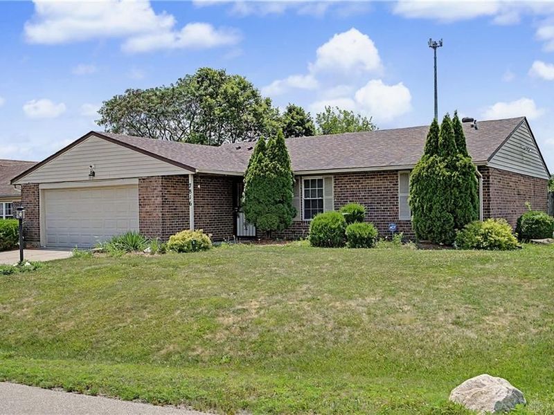 7816 Waterton Court, Trotwood, OH 45426 Photo 2
