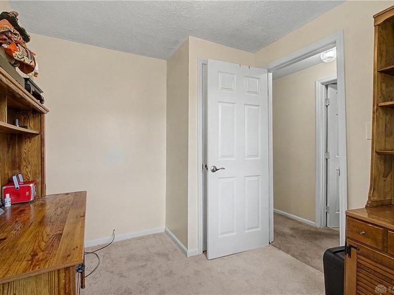 7816 Waterton Court, Trotwood, OH 45426 Photo 28