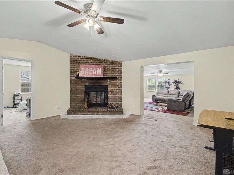 7816 Waterton Court, Trotwood, OH 45426 Photo 5