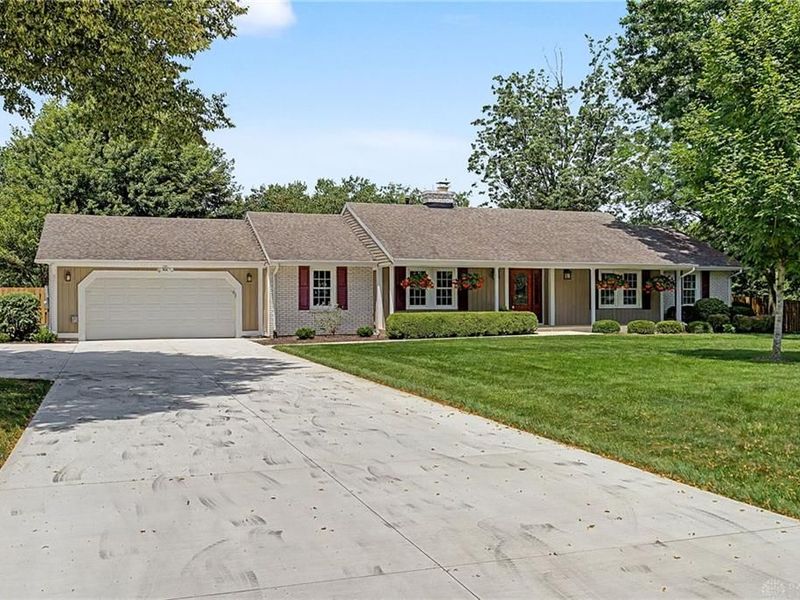 3842 Quailhollow Court, Mad River Township, OH 45502 Photo 2