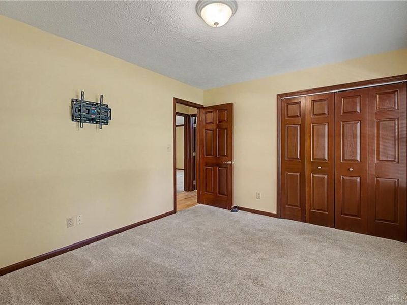 3842 Quailhollow Court, Mad River Township, OH 45502 Photo 31