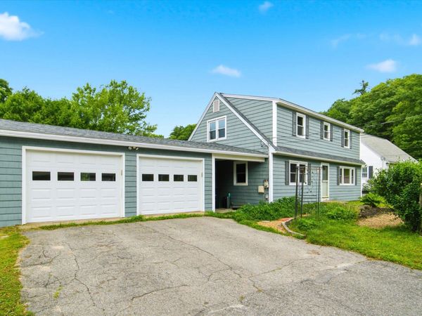12 Bryant Road, Nashua, NH 03060