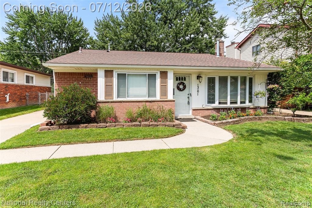1361 Langley Boulevard, Clawson, MI 48017 Main Photo
