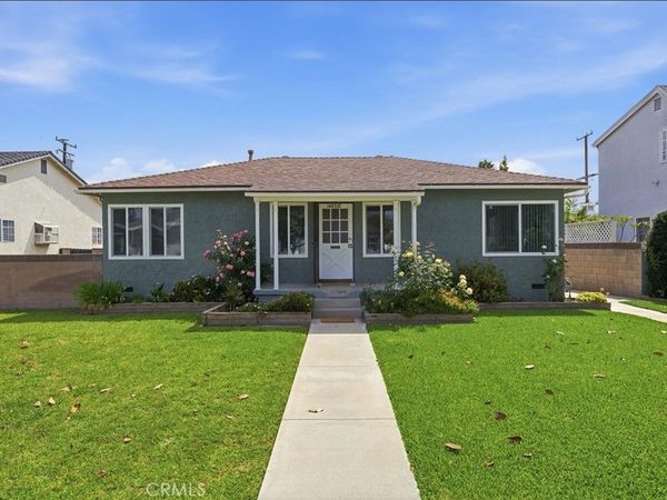 4850 Sunfield Avenue, Long Beach, CA 90808