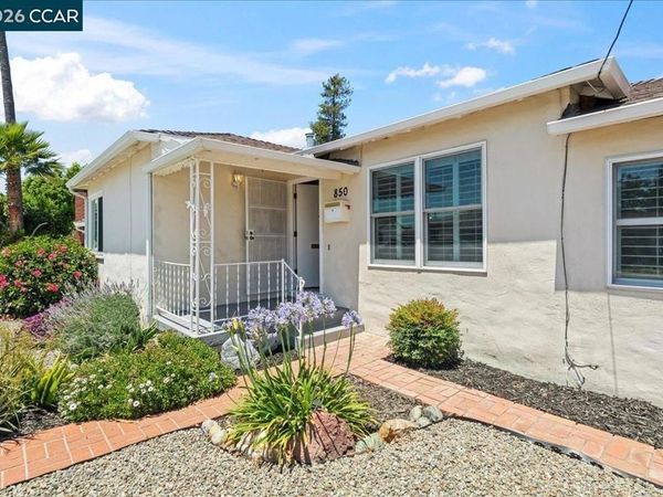 850 Harmony Dr, Hayward, CA 94541