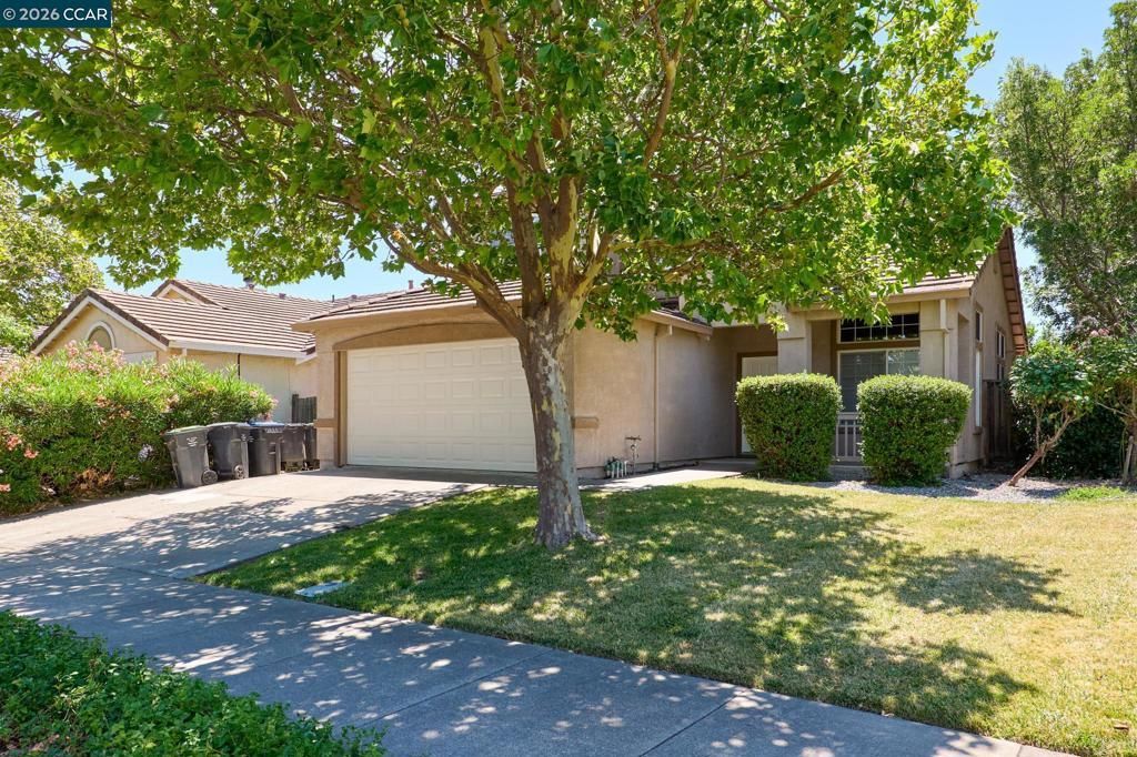 4720 Canyon Hills Dr, Fairfield, CA 94534 Main Photo