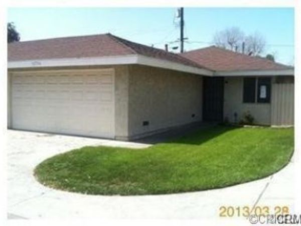 11734 215th Street, Lakewood, CA 90715